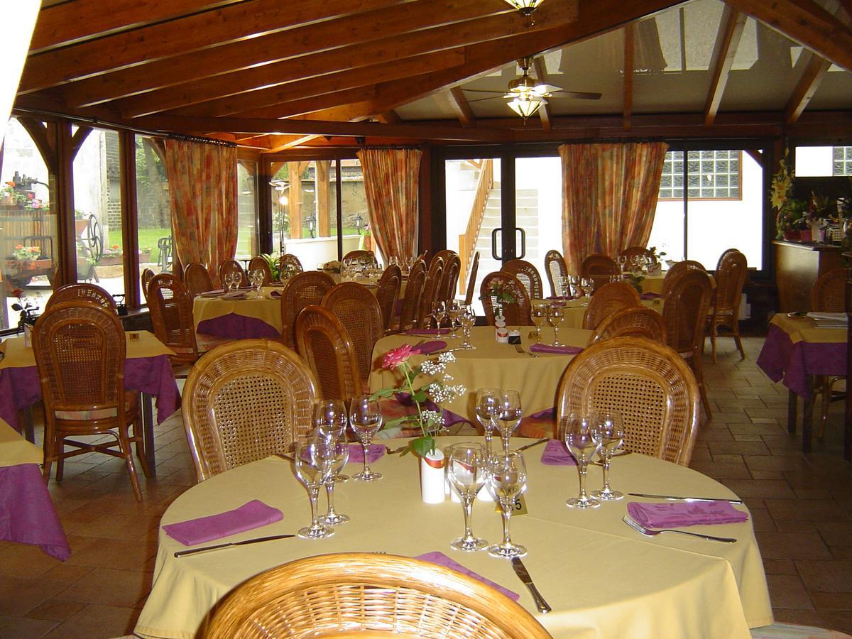 Hôtel De Normandie Conches-en-Ouche Extérieur photo